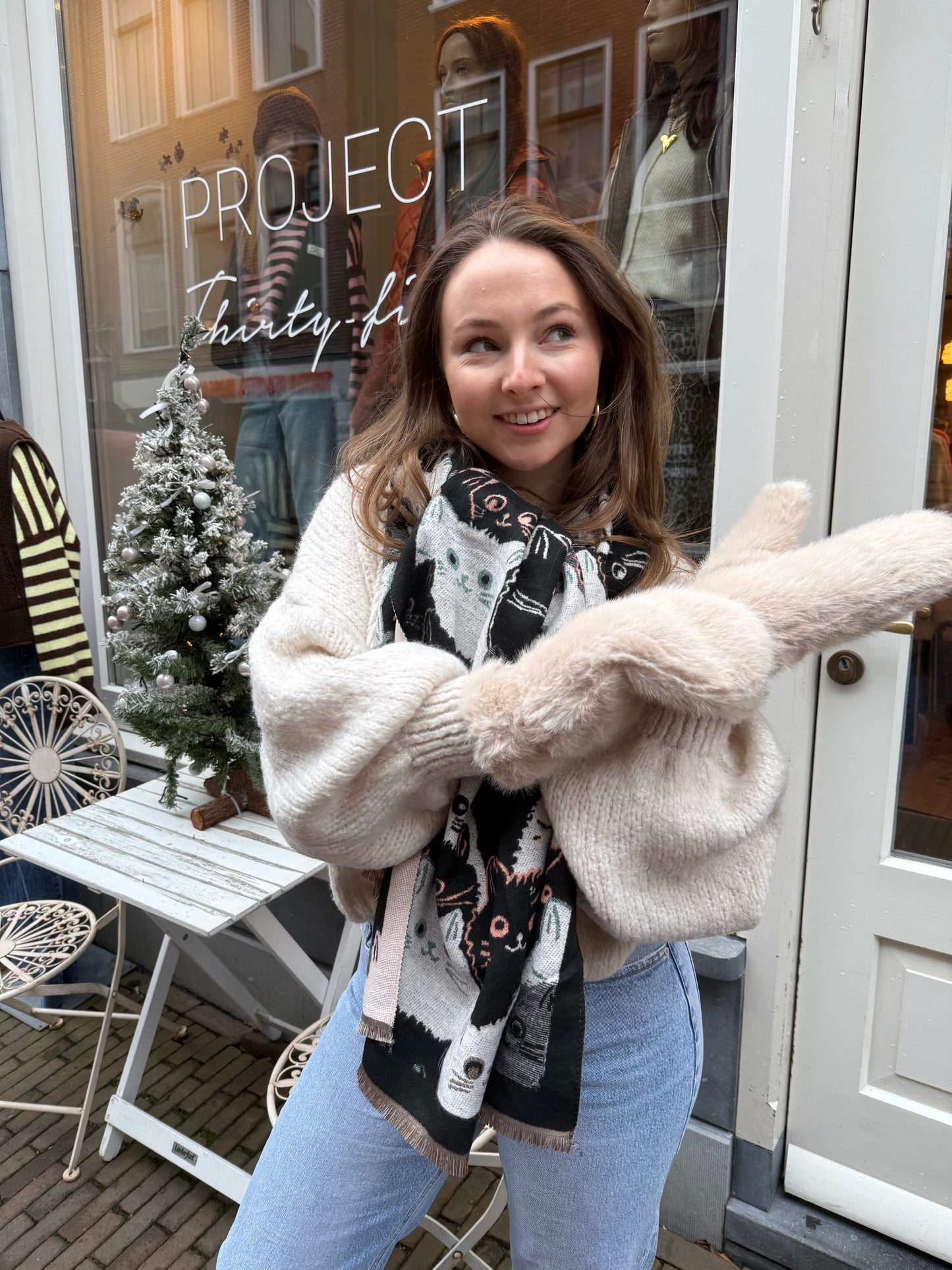 Kattensjaal zwart/wit