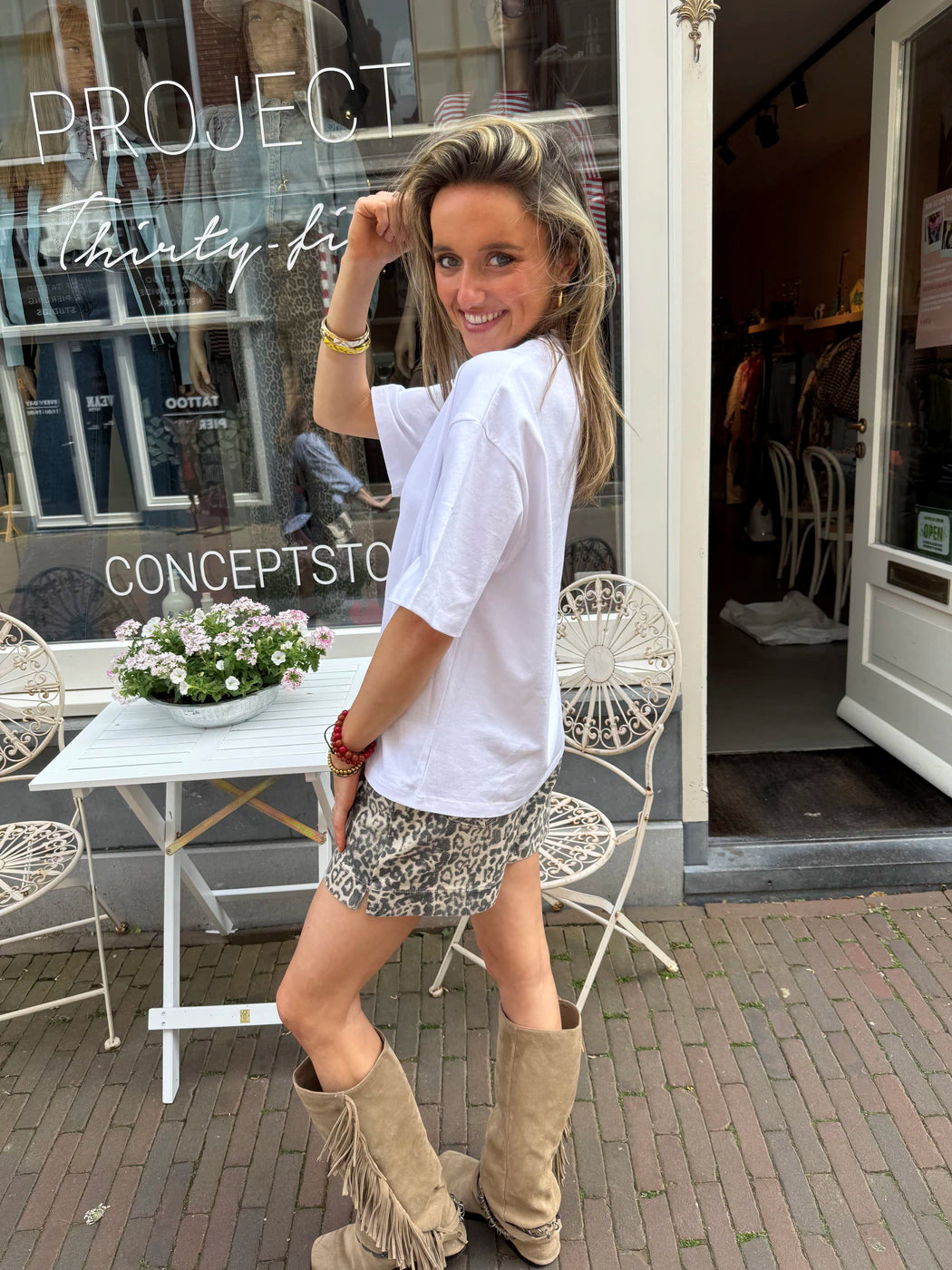 Mara t-shirt oversized wit