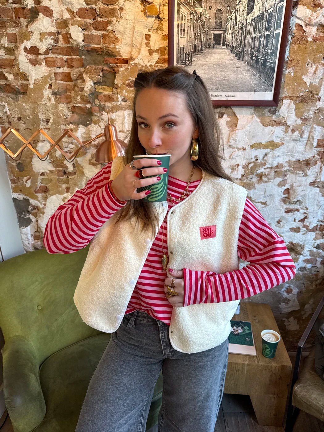 Vera teddy gilet wit met patch - Project 35