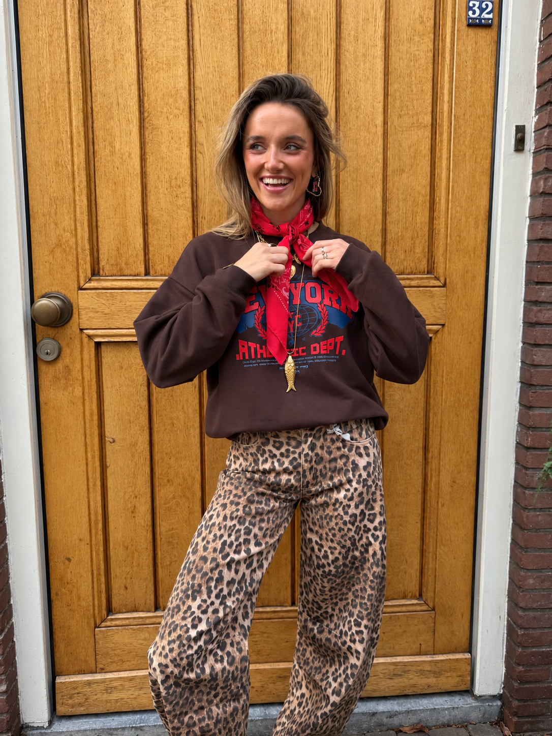 New York sweater choco