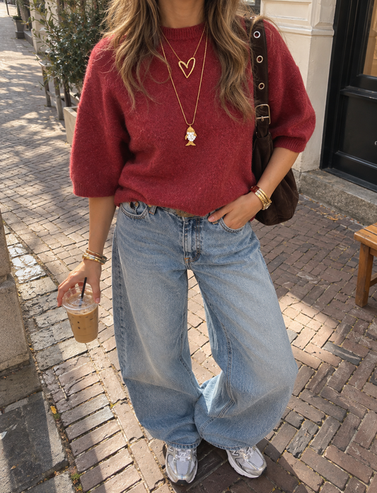 Bella knit cherry