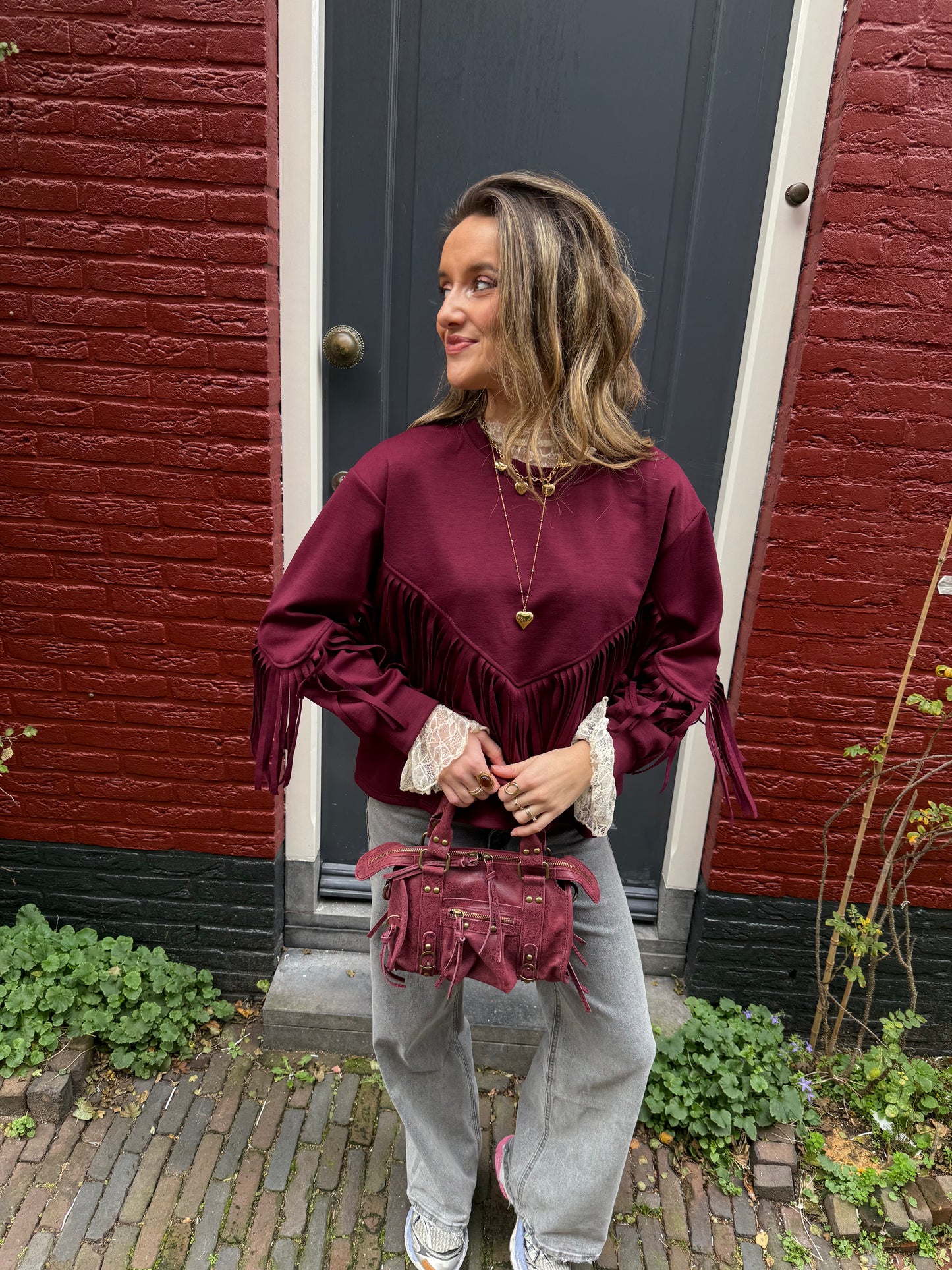 Romy sweater franjes bordeaux