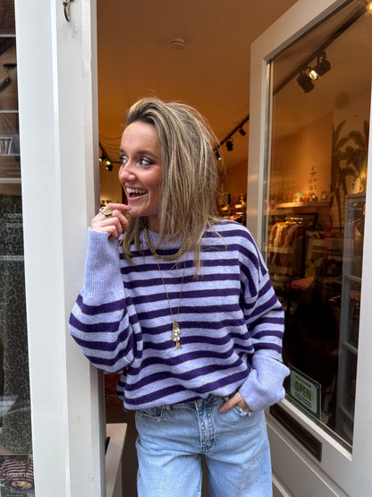 Pippa trui paars/lila gestreept