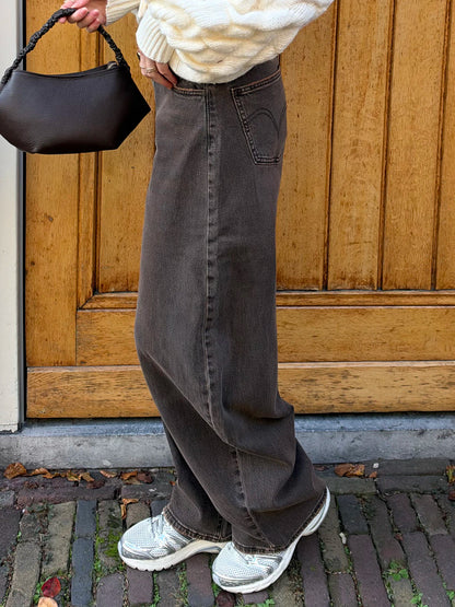 Alix barrel balloon jeans dark brown