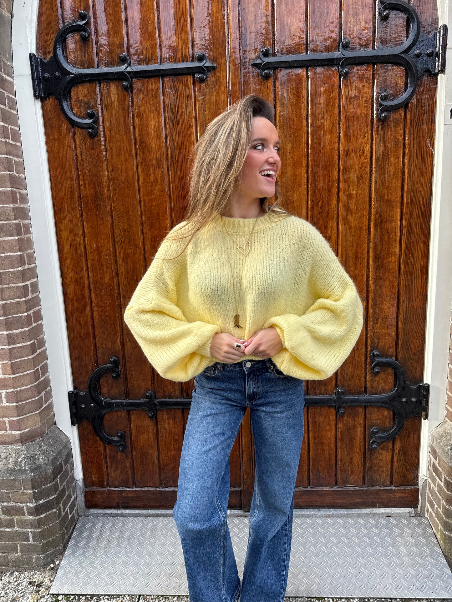 Nova knit butter yellow