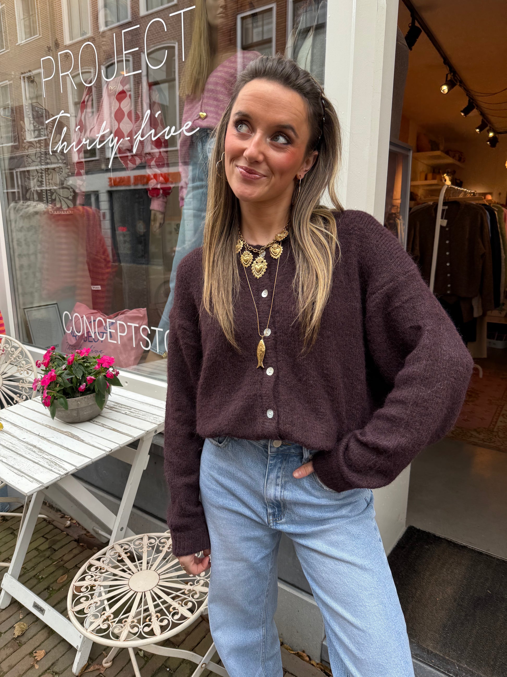 Gigi cardigan maroon - Project 35
