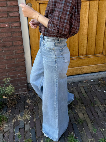 Mae jeans extra wide leg light blue