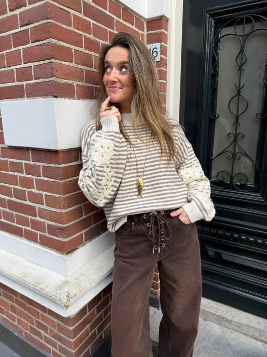 Isabella knit striped beige/white embroidered - Project 35