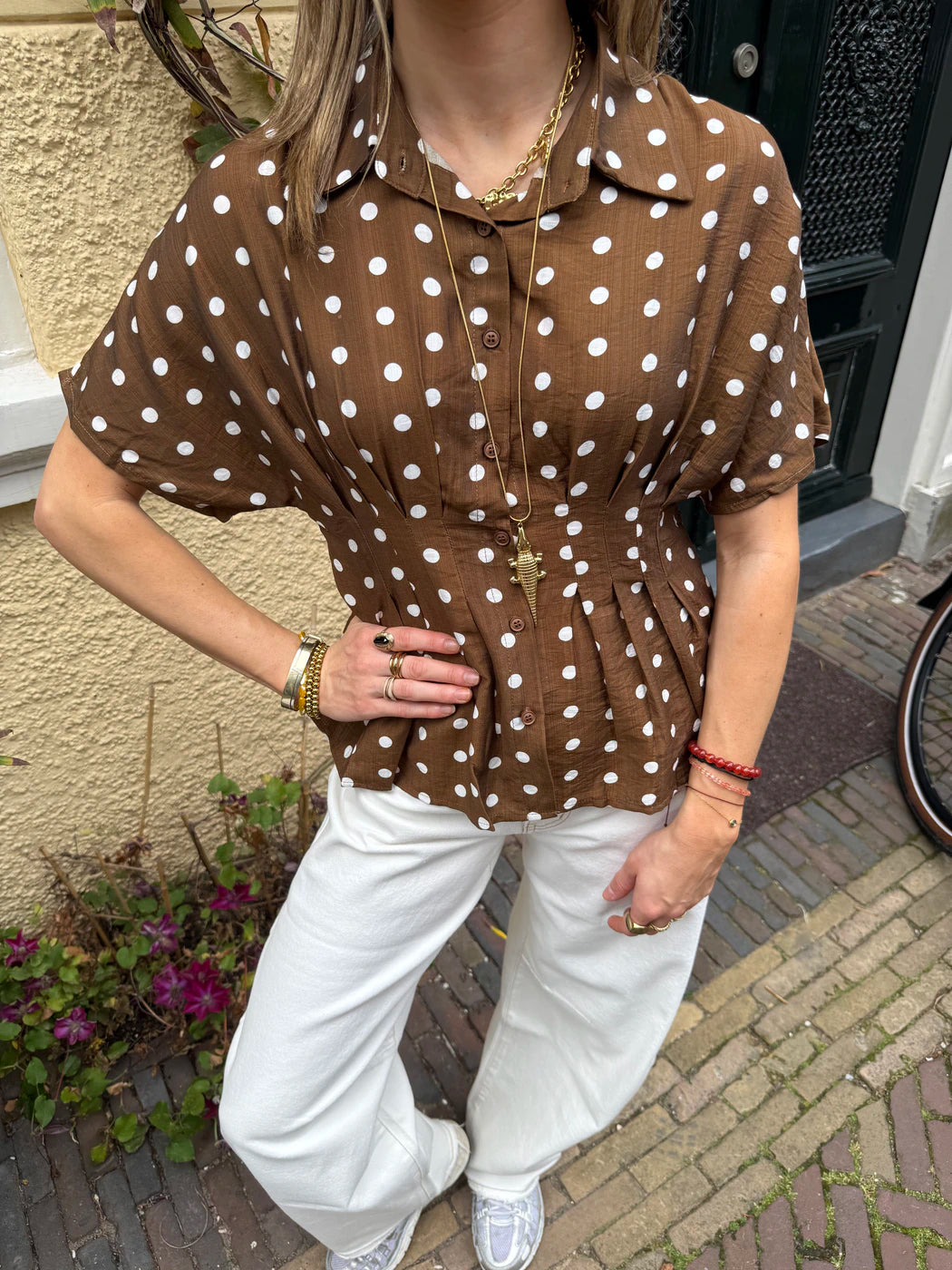 Millie blouse polkadot aangesloten bruin/wit