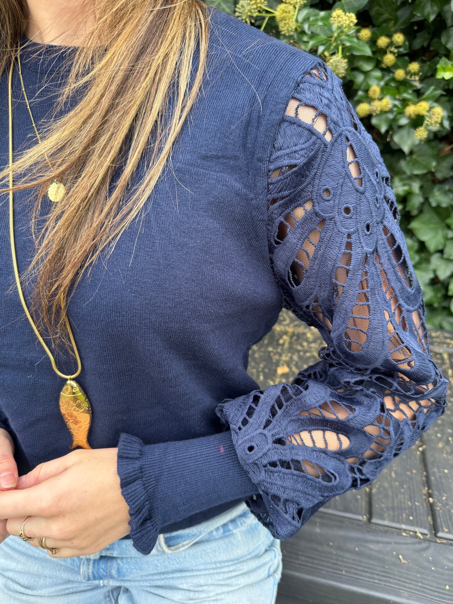 Amelie top kanten mouw navy - Project 35