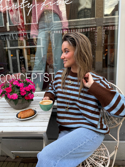 Pippa knit blue/brown striped - Project 35
