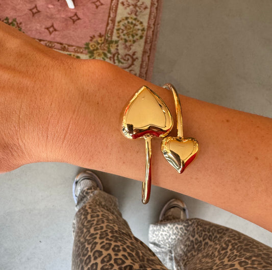 'Lovely' bracelet hearts gold