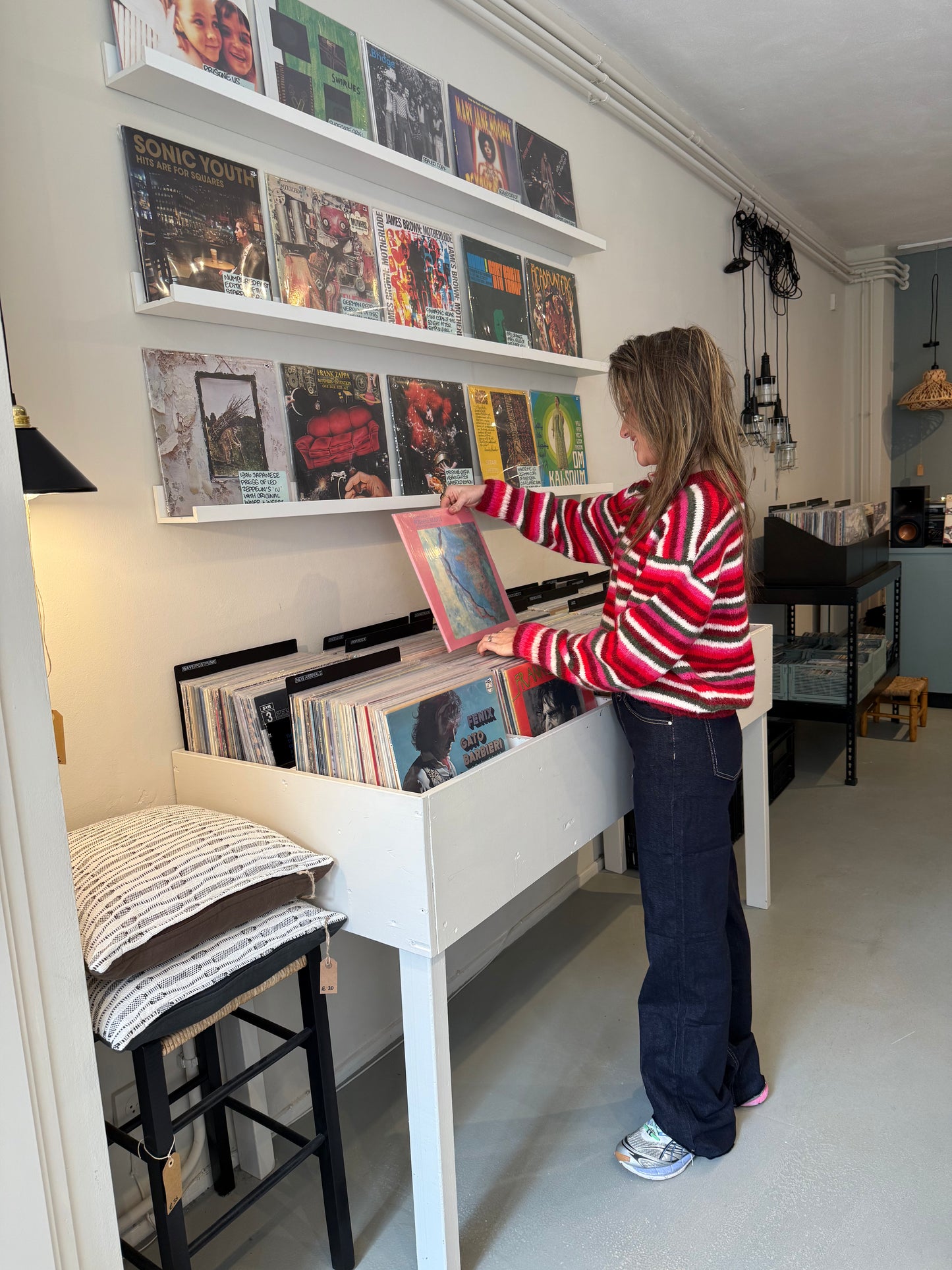 Suzie knit red/pink striped