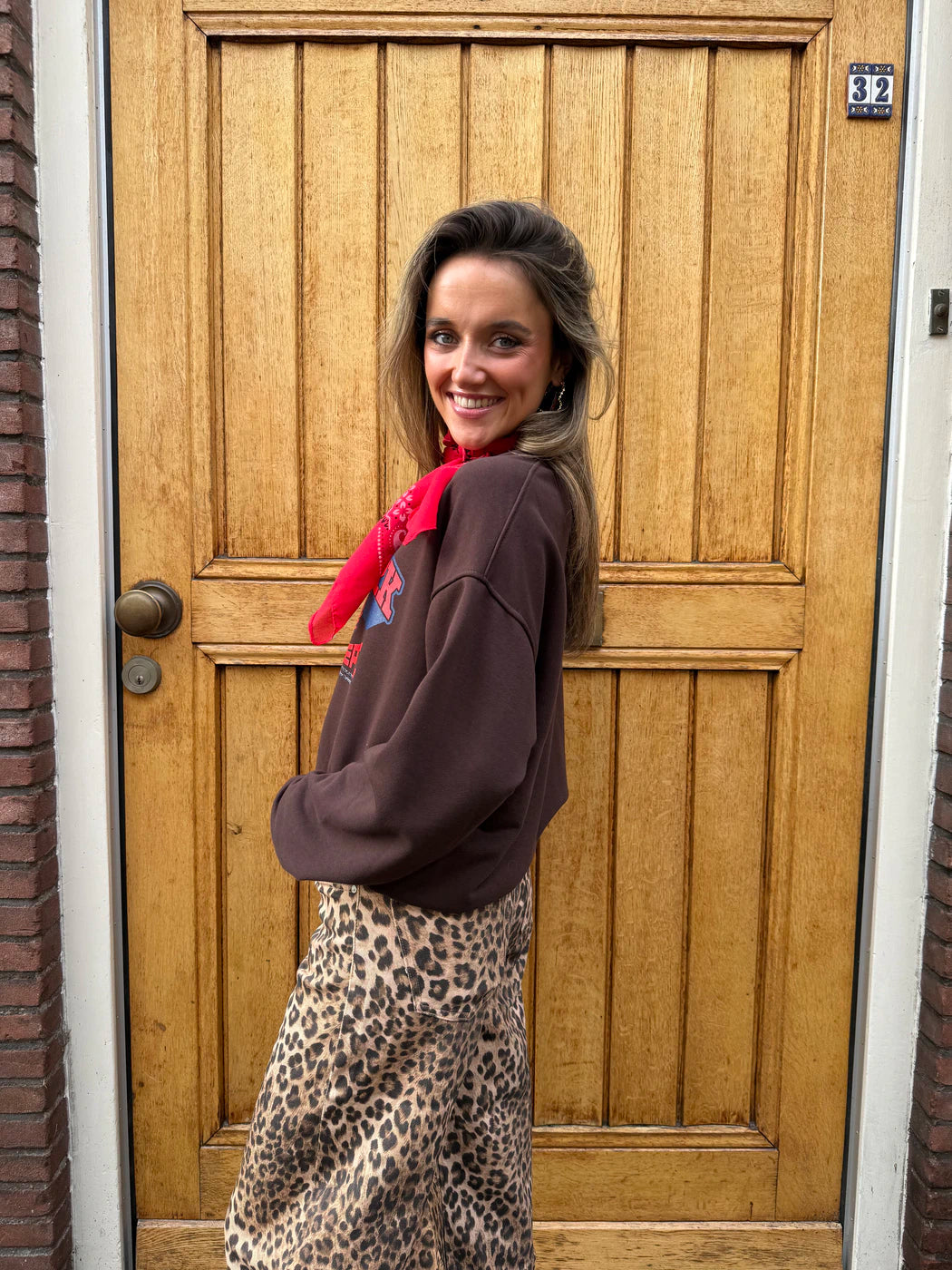 New York sweater choco