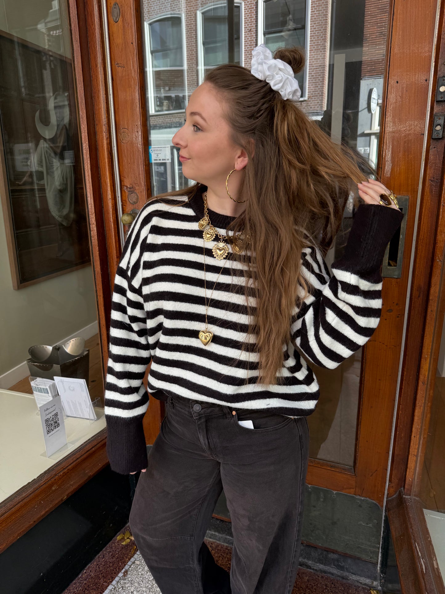 Pippa knit dark chocolate/white