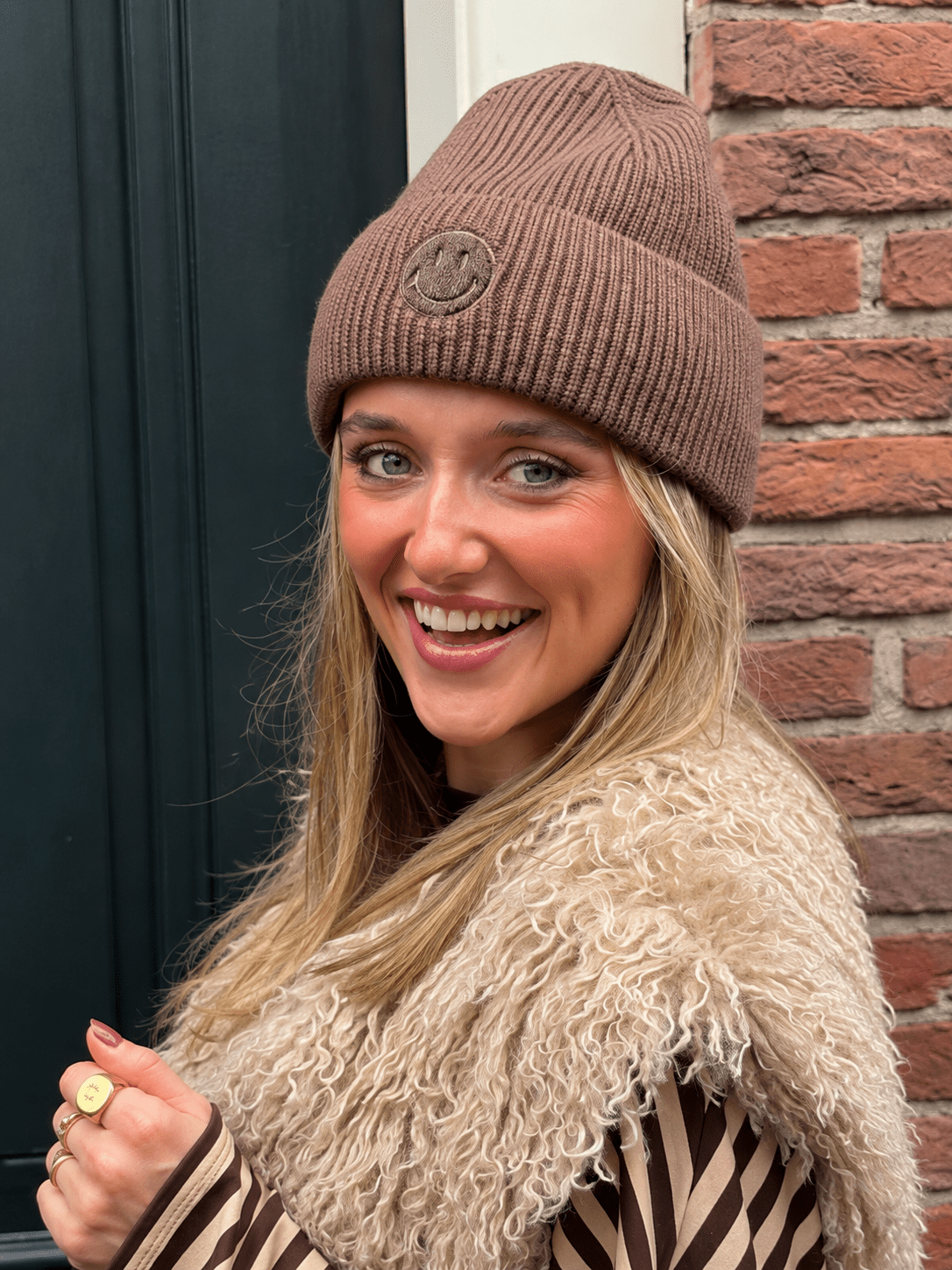 Beanie smiley bruin - Project 35