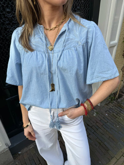 Chiara blouse lichtblauw - Project 35