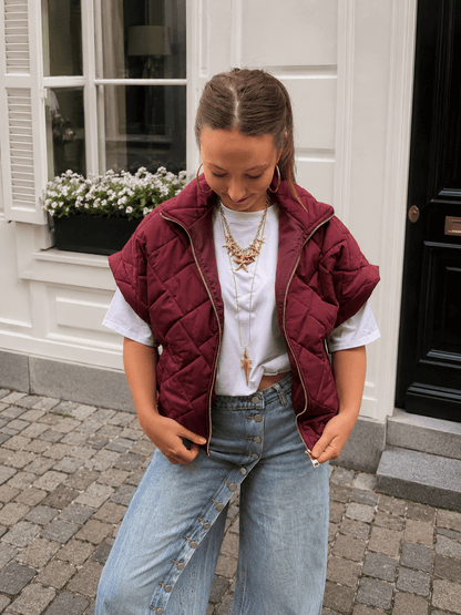 Coco oversized bodywarmer cherry - Project 35