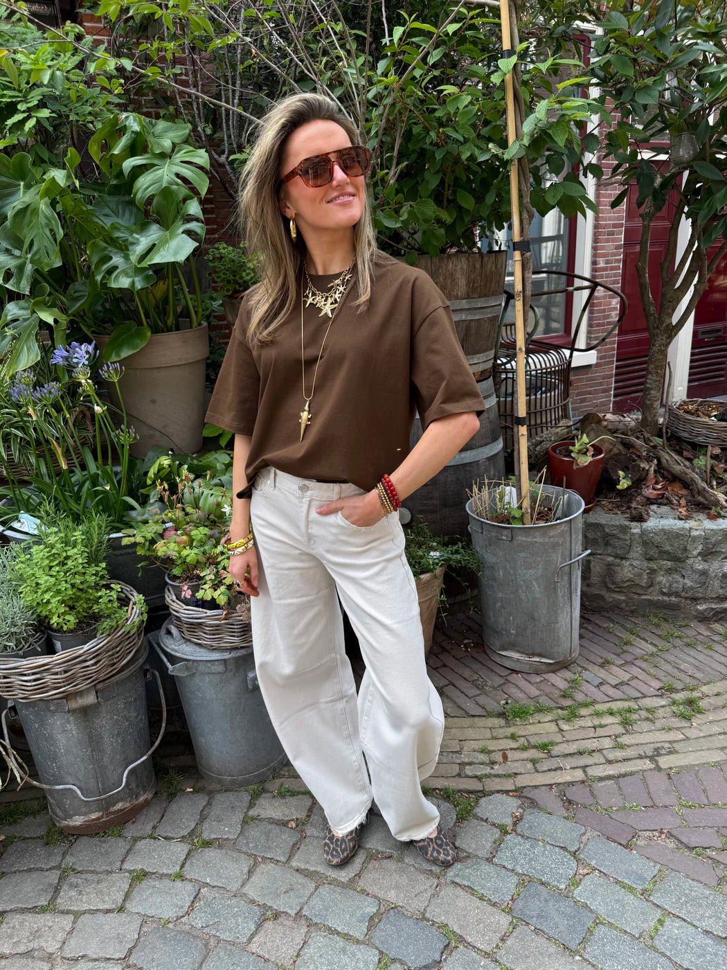 Mara t-shirt oversized bruin - Project 35
