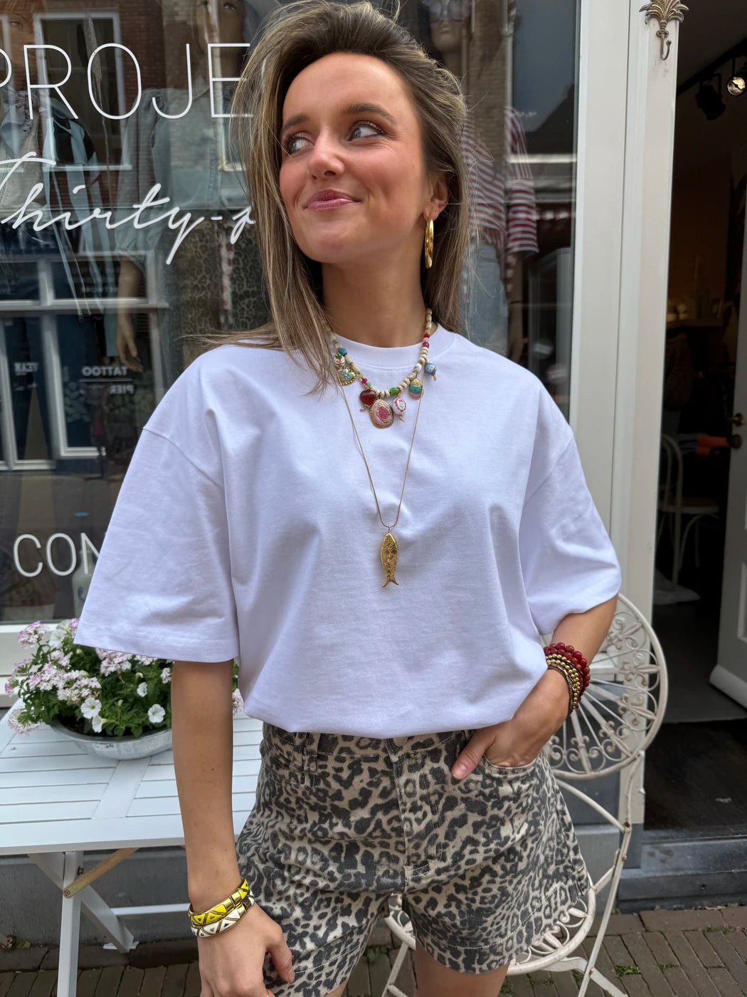Mara t-shirt oversized wit - Project 35