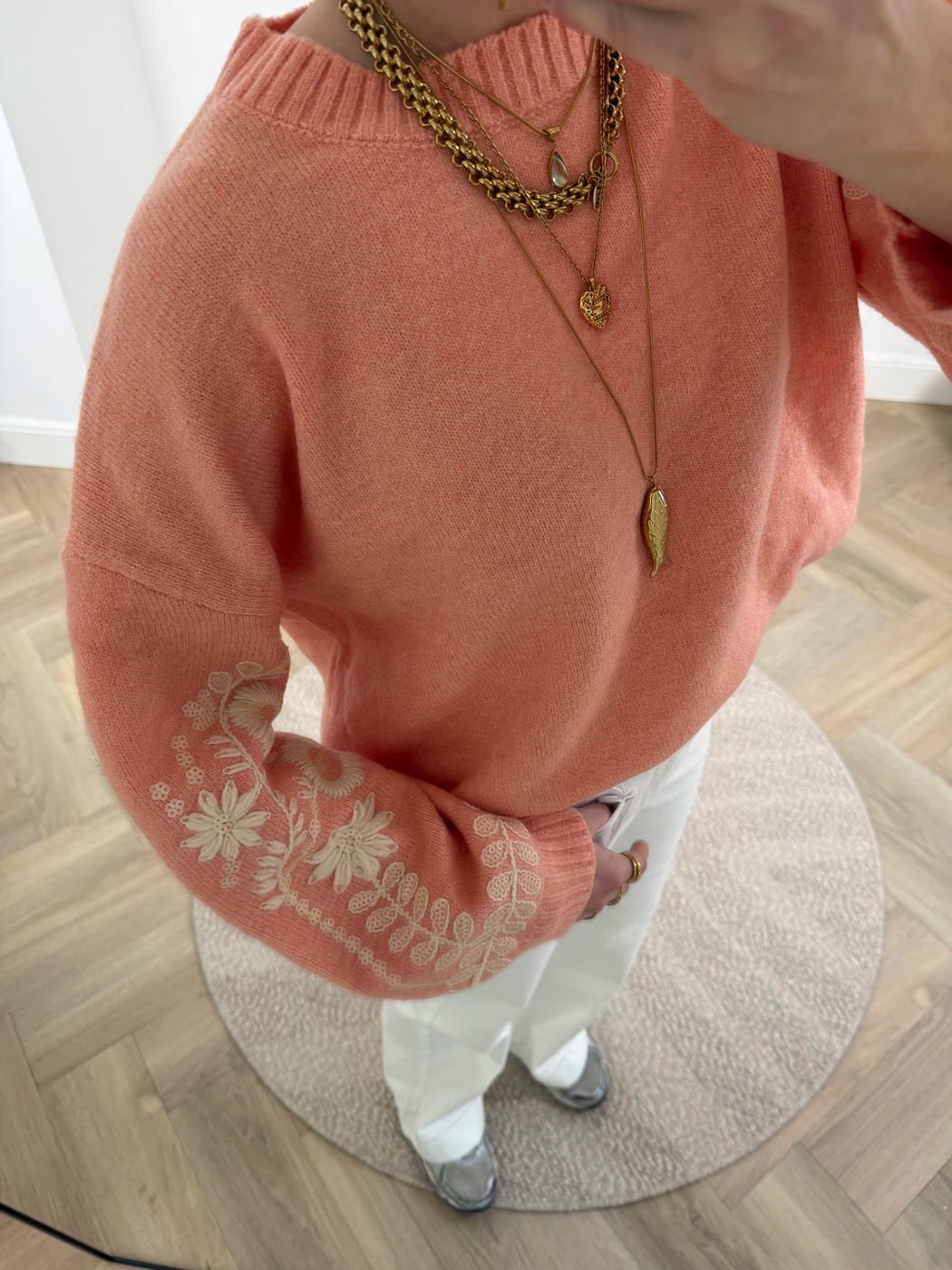 Milou knit embroidered orange/white - Project 35