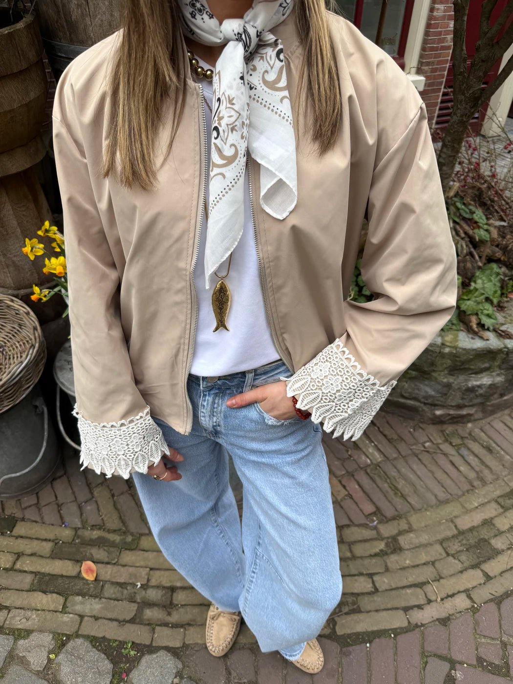 Nina bomber beige broderie - Project 35