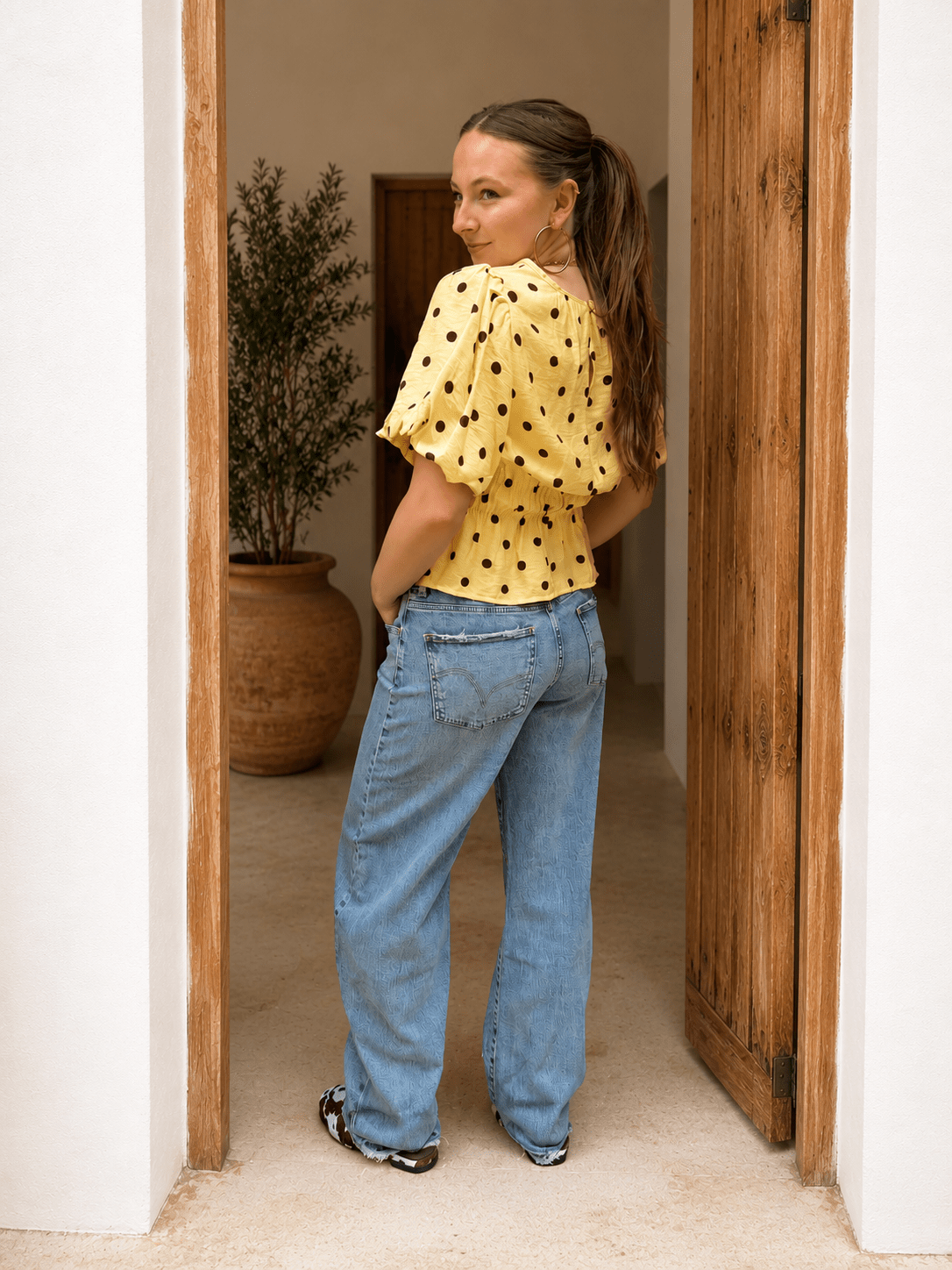 Novi polkadot top pofmouw geel/bruin - Project 35