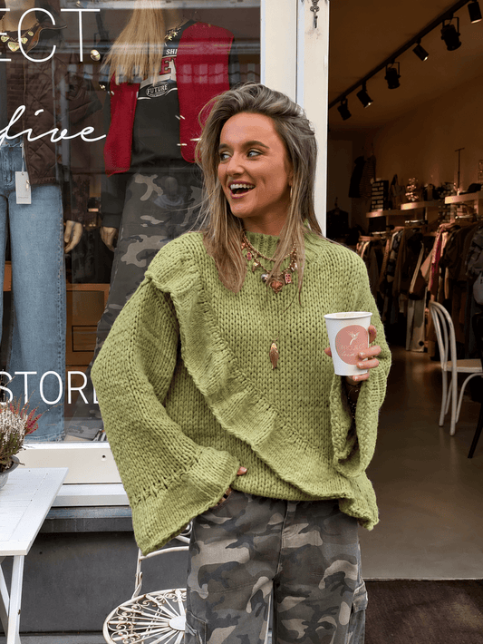 Ravi oversized knit ruffles groen - Project 35