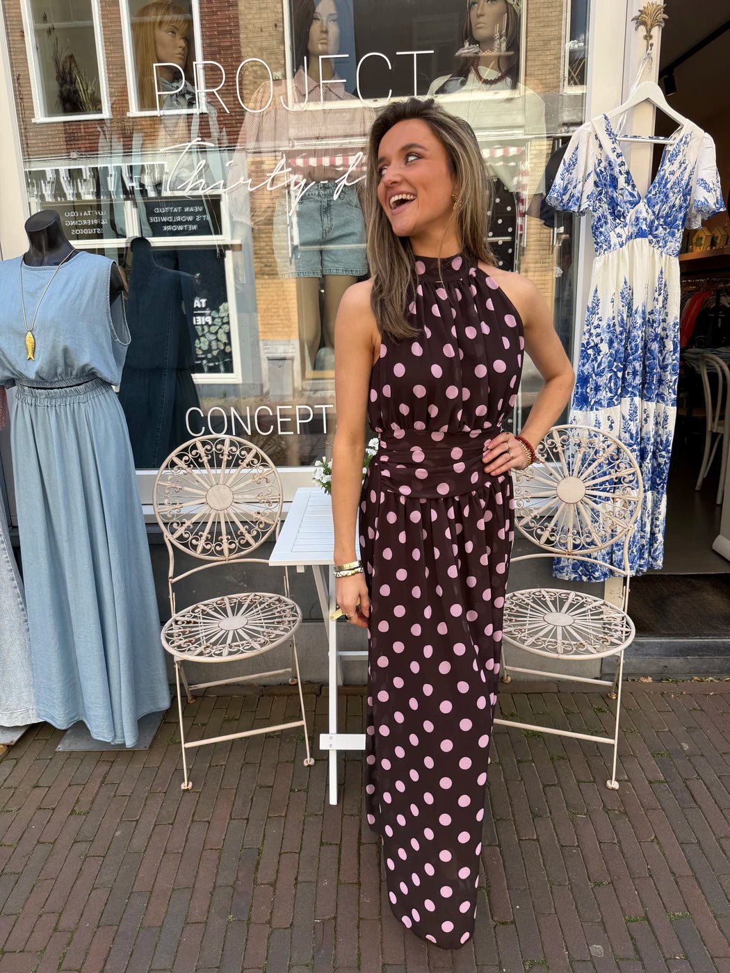 Sofia maxi jurk polkadot halter bruin/roze - Project 35