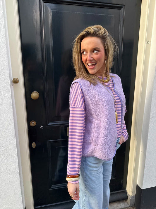 Vera teddy gilet lila met patch - Project 35