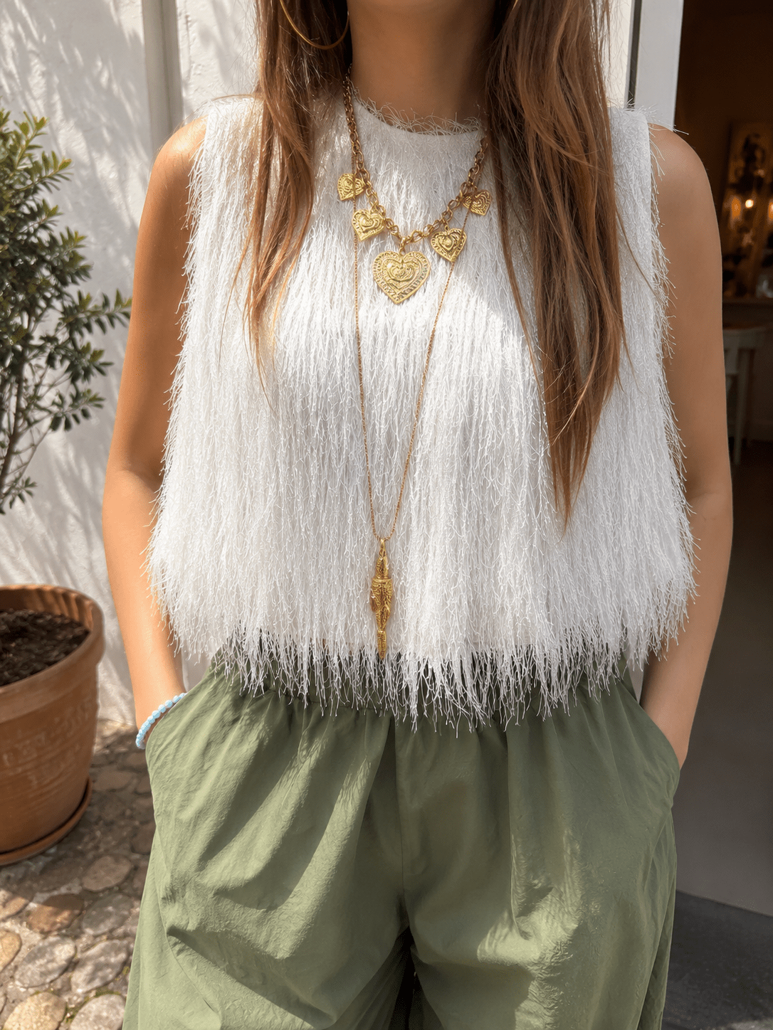 Vivi mouwloze top fluffy wit - Project 35
